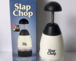 094 kitchenlotoffourchoppinggadgets