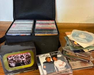 381 lotofassortedmusiccdswithcaselogi