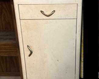 316 vintagemcmmetalkitchenbasecabinetw