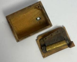 100 antiquewoodcasecylindermusicboxnee