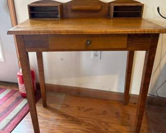 024 vintagesolidwoodwritingdesk