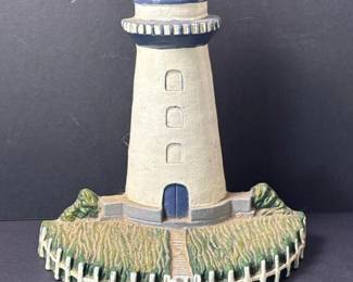 143 mobydickspecialtiescastironlighthou