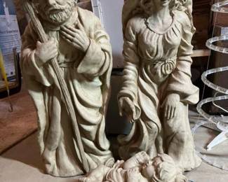 494 outdoornativitystatuesetmary34jose