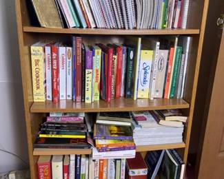 270 largelotofbookswithbookcaseinclude