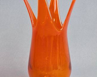 Viking Glass Swung Vase