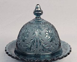 Tiara Exclusives Vintage Glass