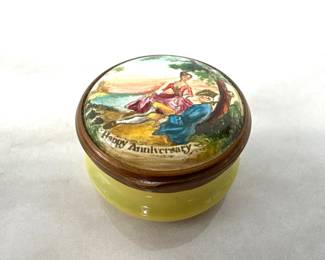 Lot 1343  Cartier Bilston and Battersea Enamels  English Trinket Box