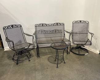 Lot 5177  Vintage Outdoor Patio Furniture Set