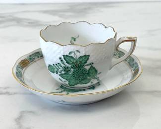 Lot 1367  Herend Chinese Bouquet Apponyi Green Porcelain Demitasse Cup Saucer