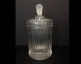 Lot 1318  MMA Three Faces Finial Cover Glass Jar