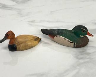 Lot 1350  Miniature Anri Wildlife Collection Canvas Back Artist Signed Wood Duck Drake Figurines