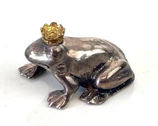 Lot 1379  Sterling Silver Vilmain Klinger Frog Miniature V K