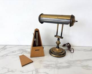 Lot 1500  Seth Thomas Metronome Brass Tone Bankers Desk Lamp