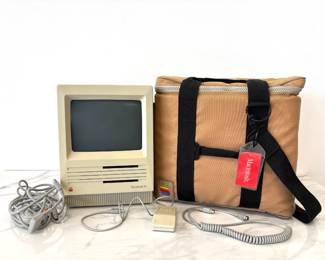 Lot 1503  Vintage 1980s Apple Macintosh SE Portable Computer Tote Bag