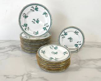 Lot 1355  Vintage Spode Bone China Darlington Plates