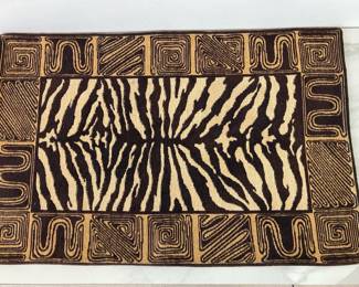 Lot 5311  Villa dEste Small Cotton Chenille Animal Print Rug