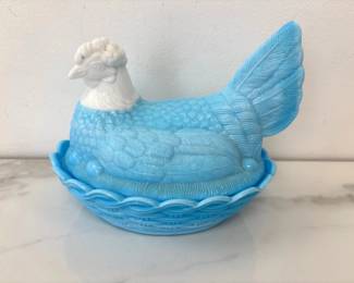 Lot 1316  Vintage Blue White Milk Glass Hen on Nest Dish