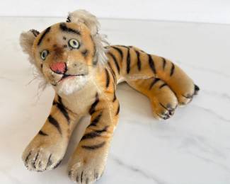 Lot 5273  Vintage Steiff Mohair Lying Tiger Plush