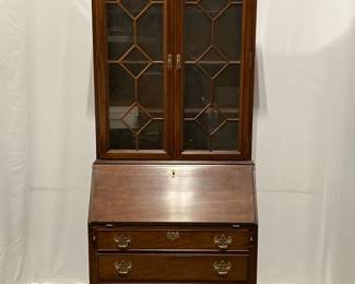 Lot 5211  Vintage Thomasville Chippendale Secretary Desk