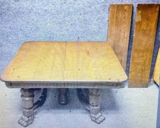 Antique Oak Table with leaves $250