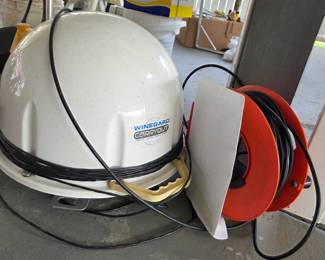 Wineguard carryout automatic portable satellite antenna 