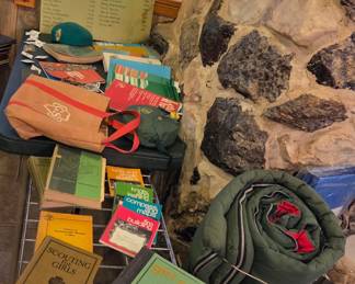 Vintage girl scout memorabilia from 1950's and beyond (patches, books, pins, hats, knifes, compass and more...