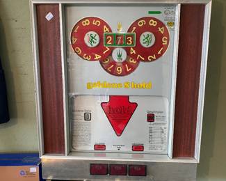 Rotamint Vintage Game made in German, Golden 8 Hold