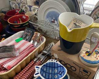 Misc Kitchen items 