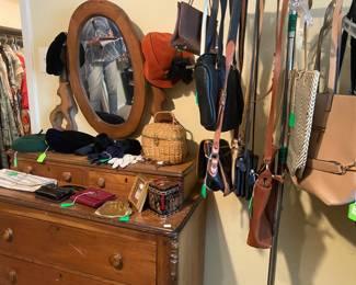 Antique dresser with Mirror, pecan wood mix and Ladipes purses
