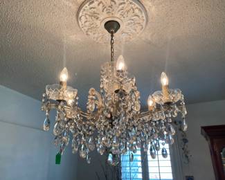 Chandelier German 24 x 24 inches