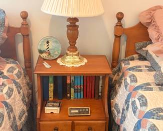 Nightstand 
