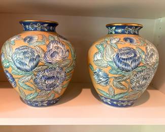 Chinoiserie vases (pair)