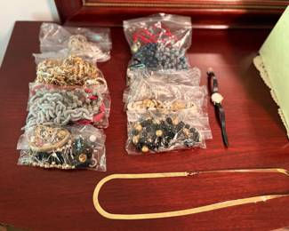 Jewelry lot