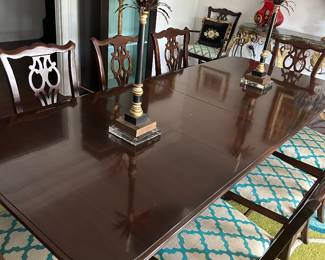 Ethan Allen Dining Table & Chairs