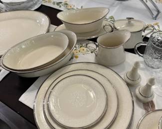 10 piece set Lenox china & 8 piece set Lenox glassware