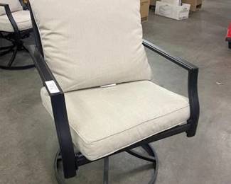 Hampton Bay Swivel Patio Chair w/ Cushions