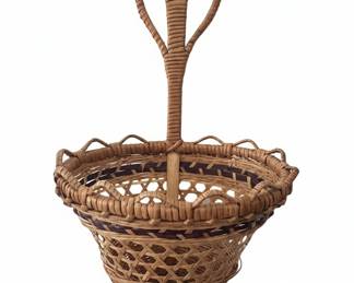 Woven Rattan Wall Basket with Decorative Heart-Shaped Handle