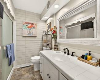 Bathroom miscellaneous stuff