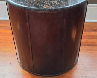 Round side table (real wood, heavy)