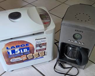 Bread maker and coffee maker (multiple available)