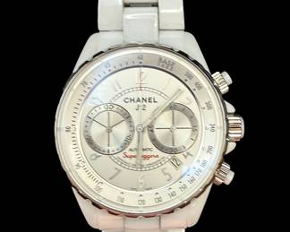 2r. Chanel J12 Superleggera Chronograph