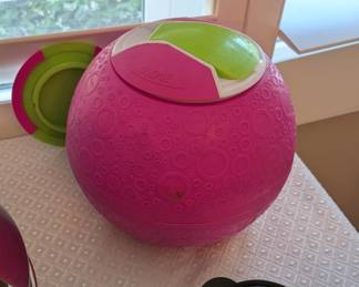 YayLabs! SoftShell Ice Cream Ball.