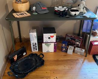 New items and miscellaneous decor