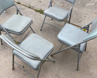 4 heavy duty (industrial) folding chairs
