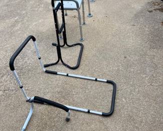 elderly bathroom accessories 