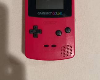 Nintendo Game Boy Color - Berry Pink with Donkey Kong Country Game