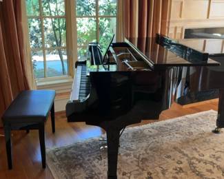 Yamaha G3 Grand Piano in Polished Ebony