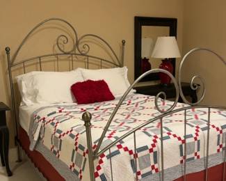 Wrought Iron Queen Bed Frame - W5’
