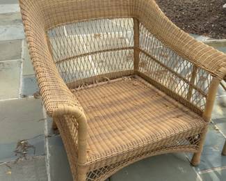 Brown Jordan 4-Piece Patio Furniture Set Eastlake in Rattan Color - Price per Set