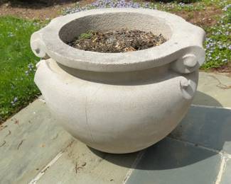 Classical Scrolled Rim Stone 21” Planter - Price per One